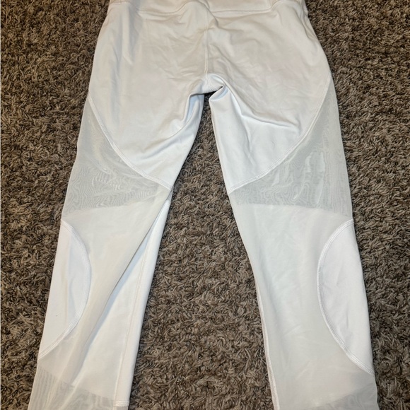 Victoria secret white mesh leggings size medium - Picture 4 of 4